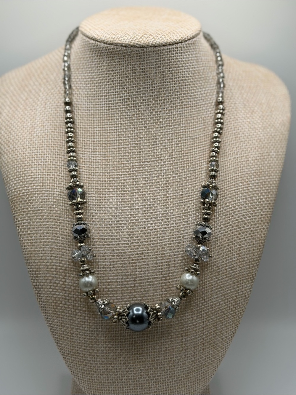 Elegant Silver-Tone Beaded Statement Necklace with Decorative Grape & Leaf Clasp